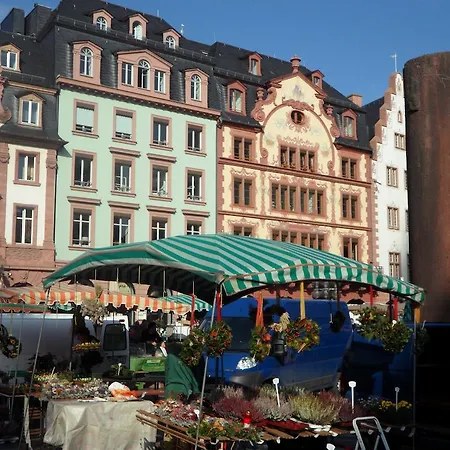 罗素街老城公寓 * 美因茨