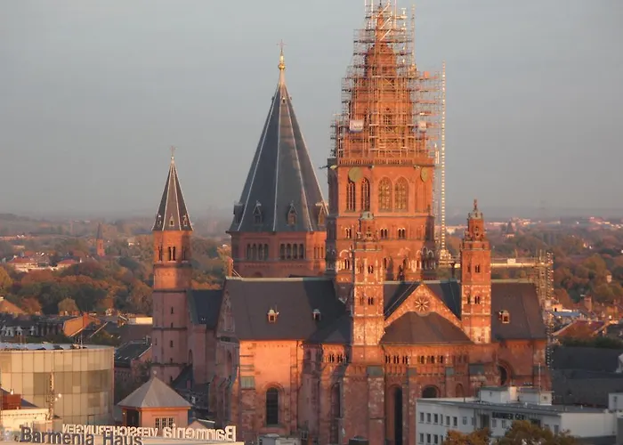 罗素街老城公寓 公寓 *